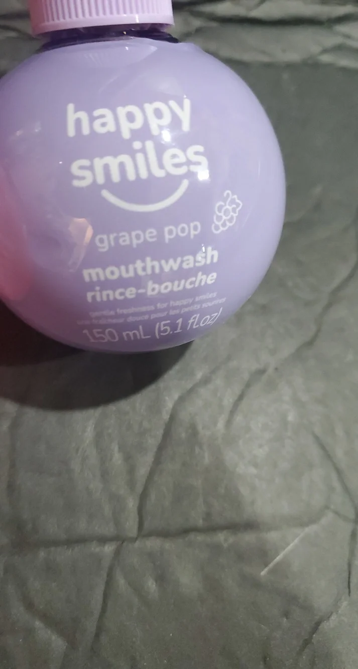 2pack Happy Smiles Grape pop and Strawberry splash kids mouthwash brand new